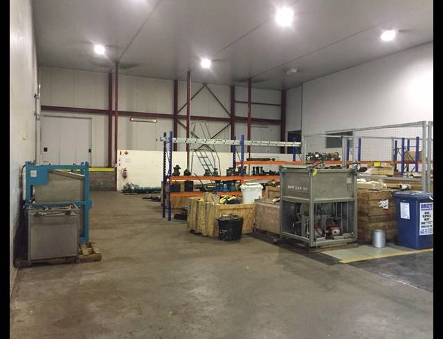 2,953M² FACTORY FOR SALE IN PAROW CENTRAL